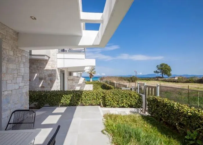 Maisonette In Front Of The Sea Villa