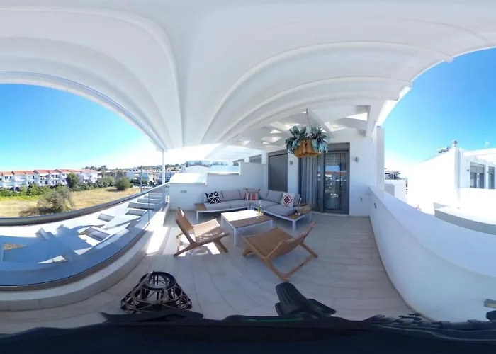 Maisonette In Front Of The Sea