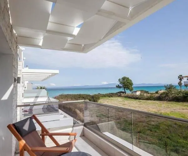 Maisonette In Front Of The Sea