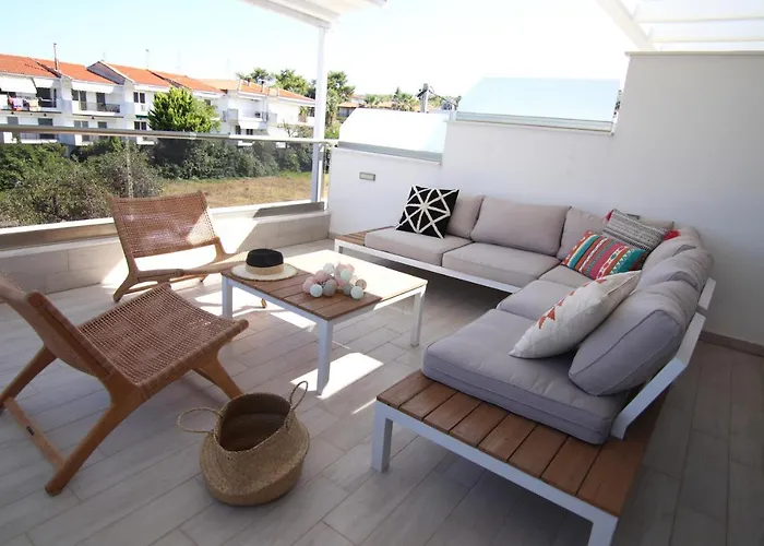 Maisonette In Front Of The Sea