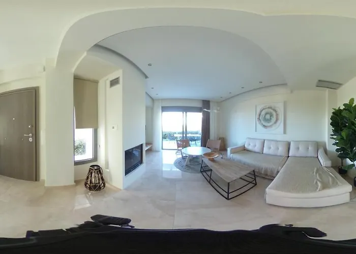 Villa Maisonette In Front Of The Sea *