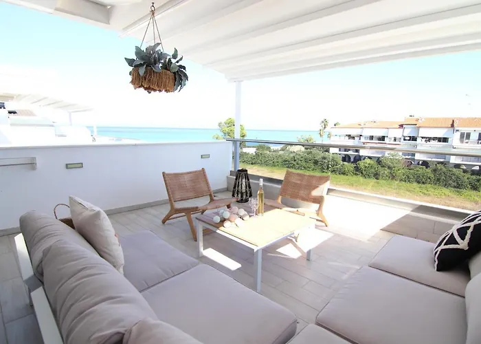 Maisonette In Front Of The Sea Villa